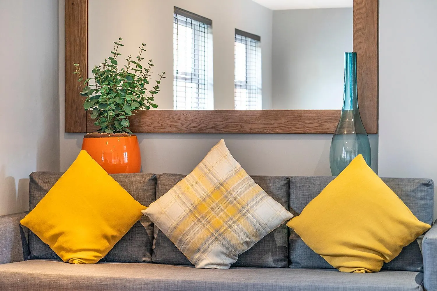 Apartment 2Br Next To City Centre Queens Uni W Spa Bath Pass The Keys Belfast