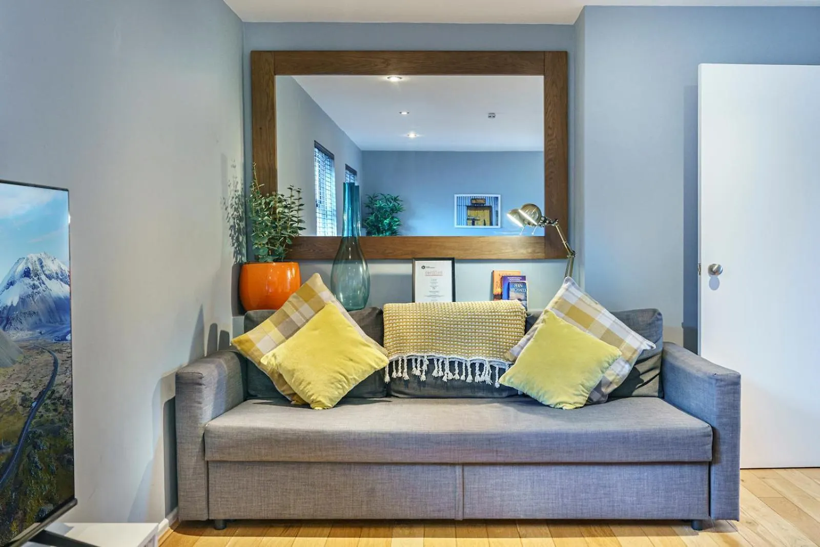 2Br Next To City Centre Queens Uni W Spa Bath Pass The Keys Belfast United Kingdom